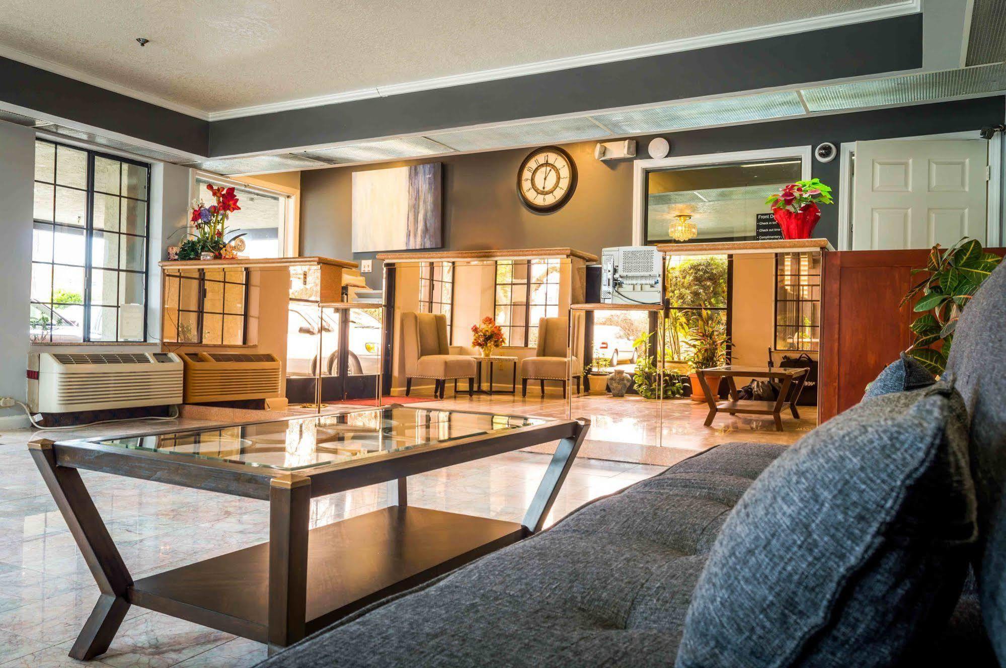 Executive Inn & Suites サクラメント エクステリア 写真